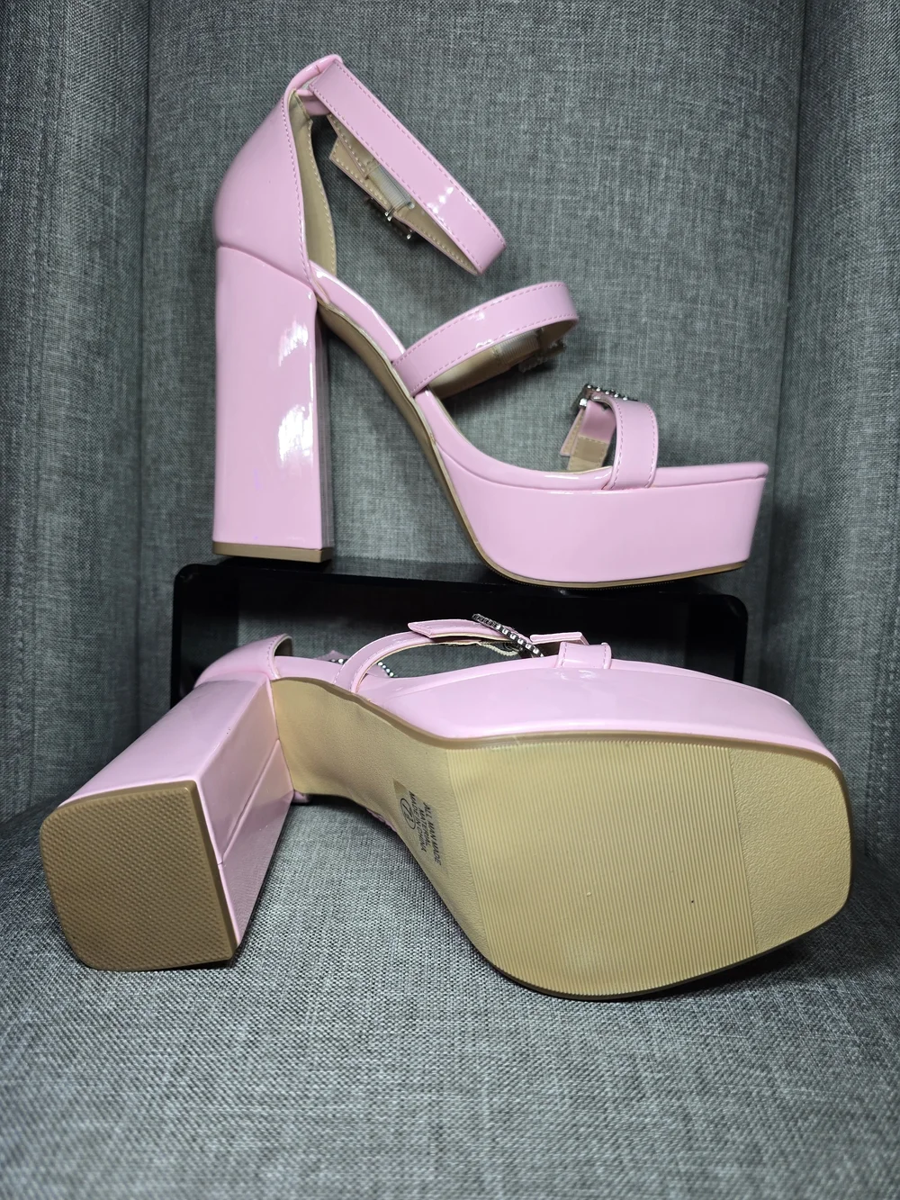 Delicious Shoes “Kebab” Pink Rhinestone Platform Heels – Women’s Size 7.5 – NIB
